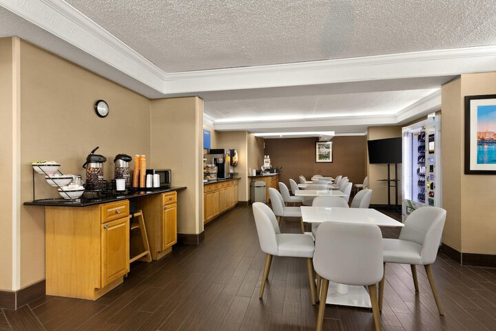 Comfort Inn Bordentown near NJ Turnpike