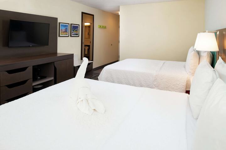 Room 21 of 56