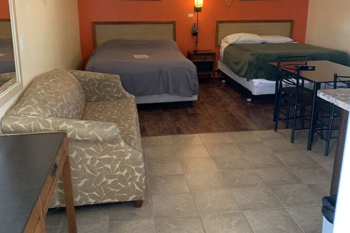 Room 31 of 85
