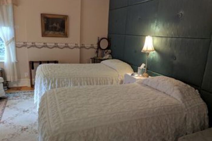 Bricktown Inn