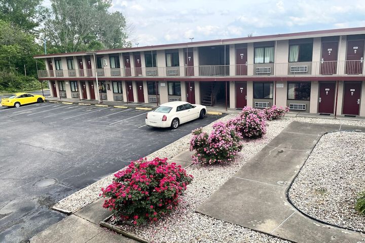 Hotel 1 of 25