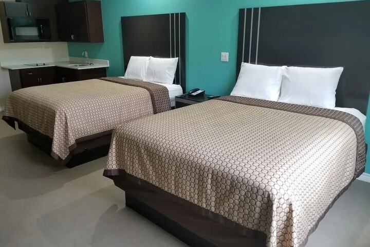 Scottish Inns & Suites Bay City TX