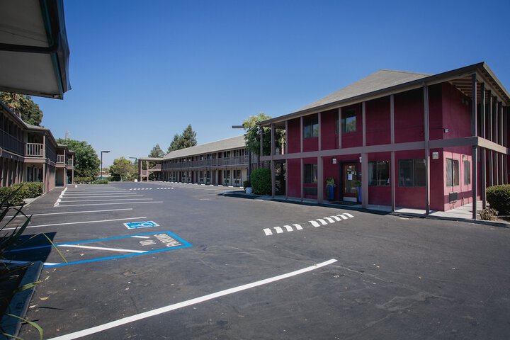 Hotel 11 of 41