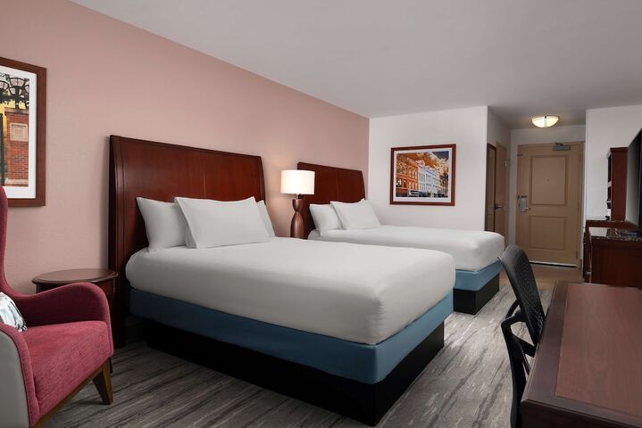 Room 18 of 40