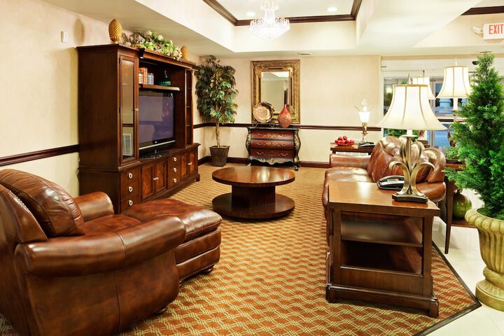 Hotel 3 of 28