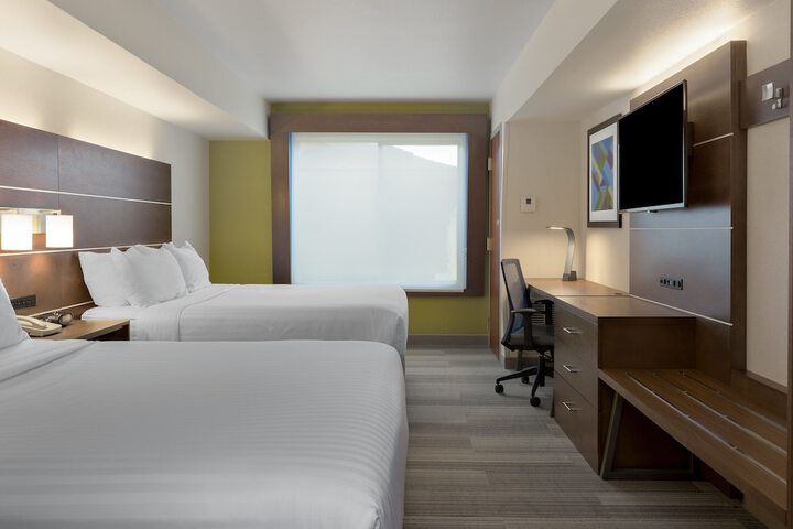 Room 28 of 52