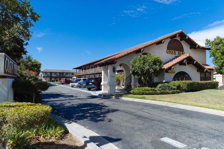 Hotel 2 of 37