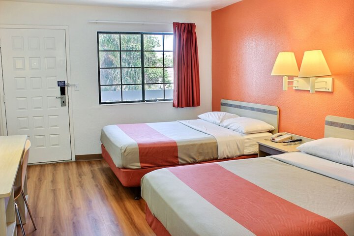Room 20 of 30