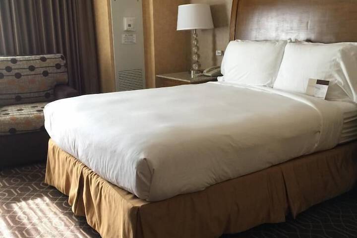 DoubleTree Suites by Hilton Anaheim Rsrt - Convention Cntr