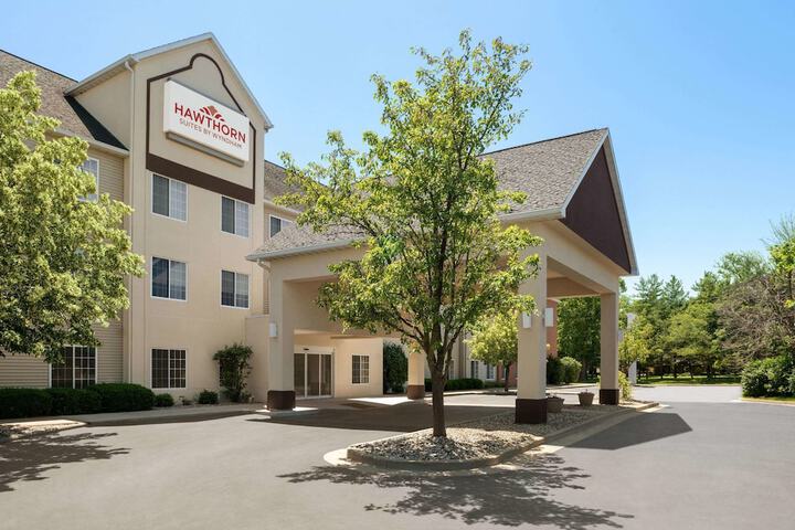 Hotel 2 of 30