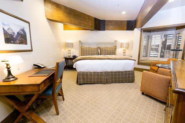 Stein Eriksen Lodge