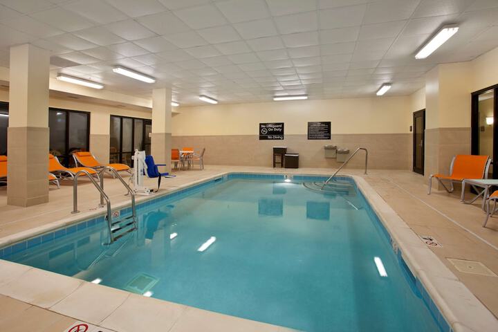 Hampton Inn & Suites Nashville-Smyrna