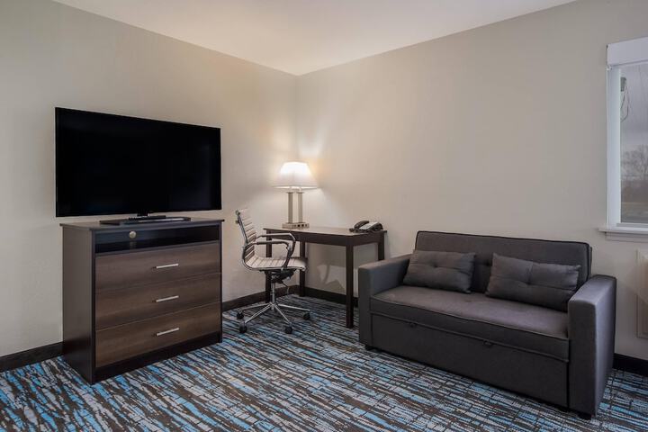 Clarion Pointe Harrodsburg-Danville