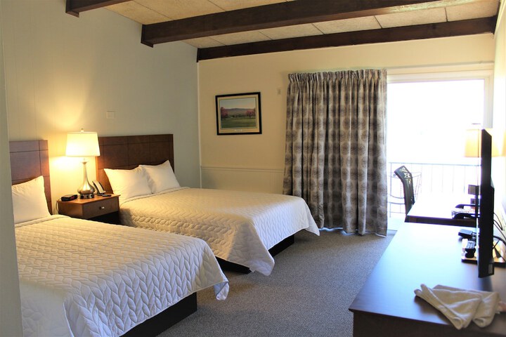 Room 13 of 26