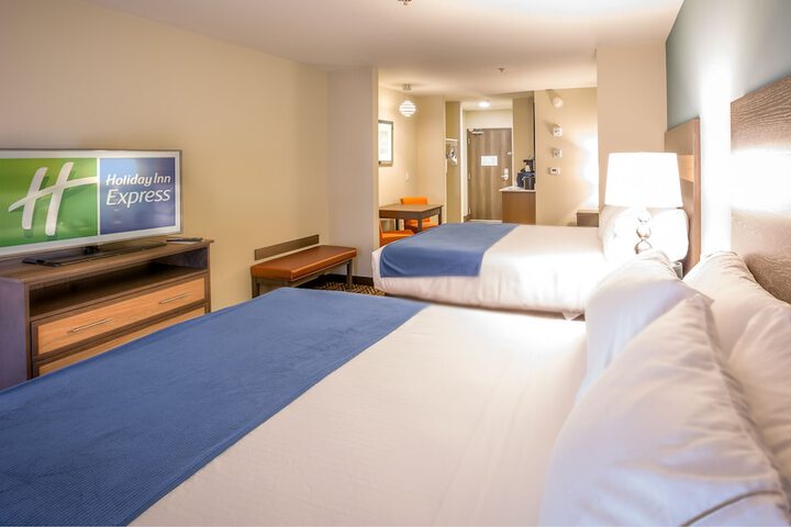Holiday Inn Express Wichita South by IHG