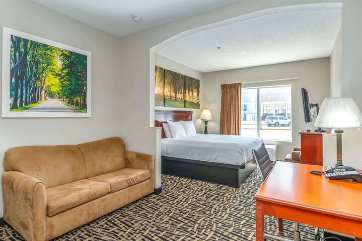 Room 19 of 25