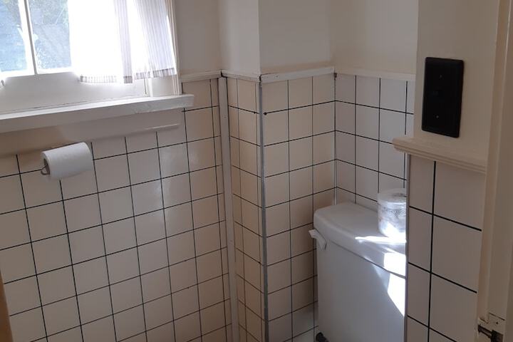 Room 79 of 215