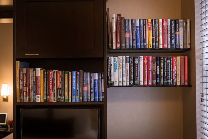 Room 28 of 53
