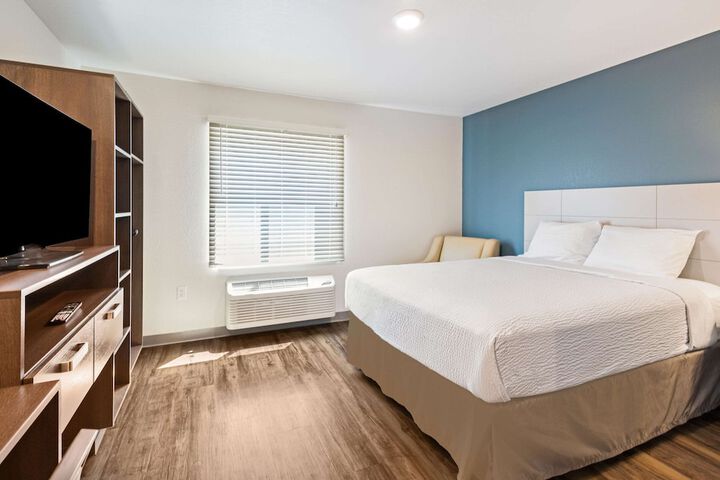 Room 19 of 40