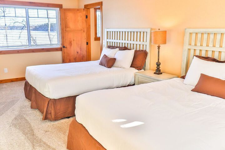 Room 21 of 42