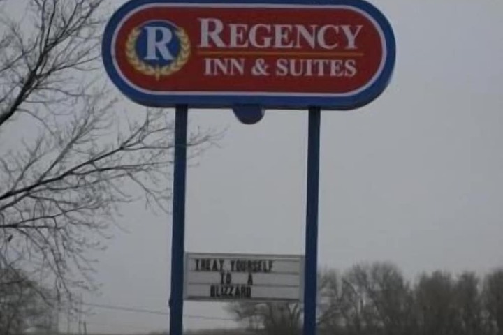 Hotel 2 of 39
