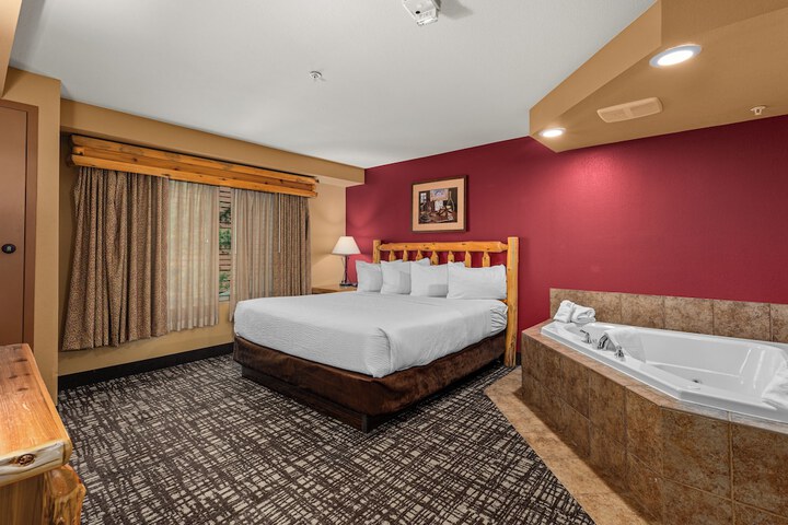 The Lodge at Brainerd Lakes Trademark Collection by Wyndham