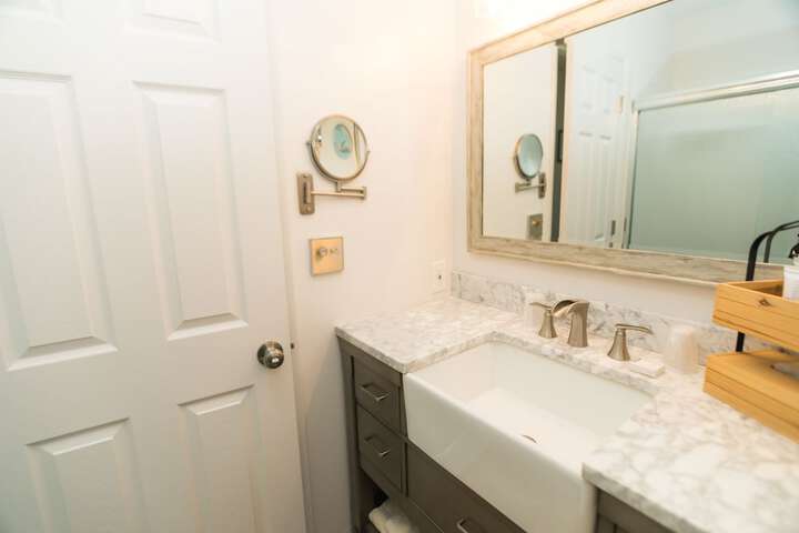 Room 173 of 260