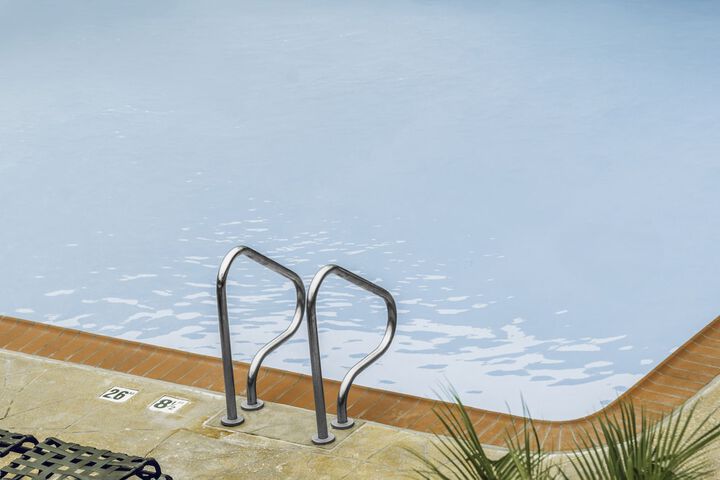 Pool 12 of 122