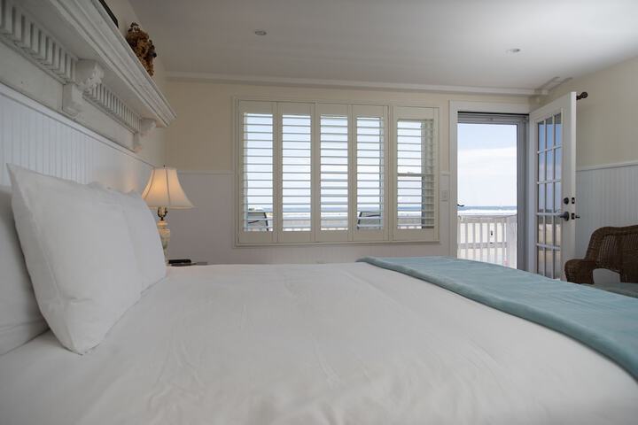 Room 15 of 71