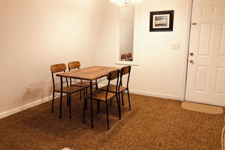 Room 9 of 25