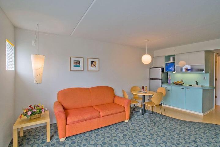 Starlux Hotel