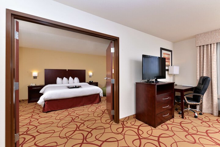 Room 12 of 34