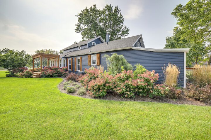 city Girl Farmhouse in Hudsonville w / Hot Tub