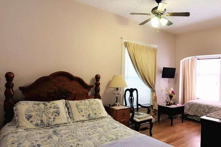 Room 44 of 65