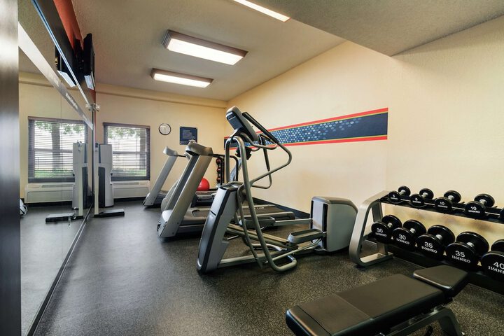 Hampton Inn & Suites Jackson-Coliseum