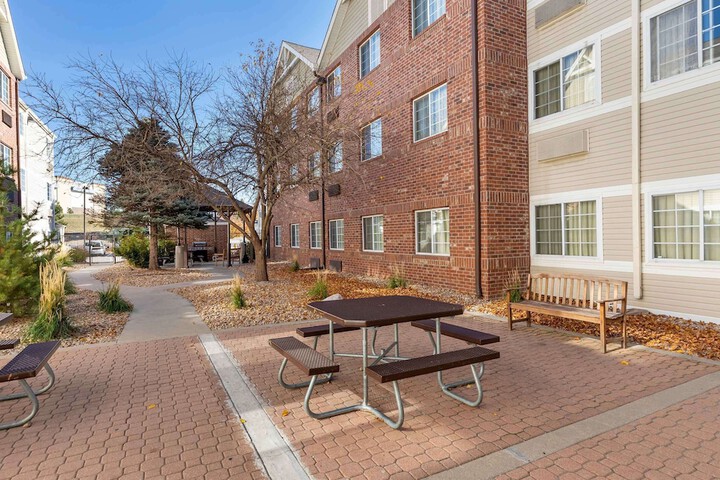 Property Grounds 27 of 29