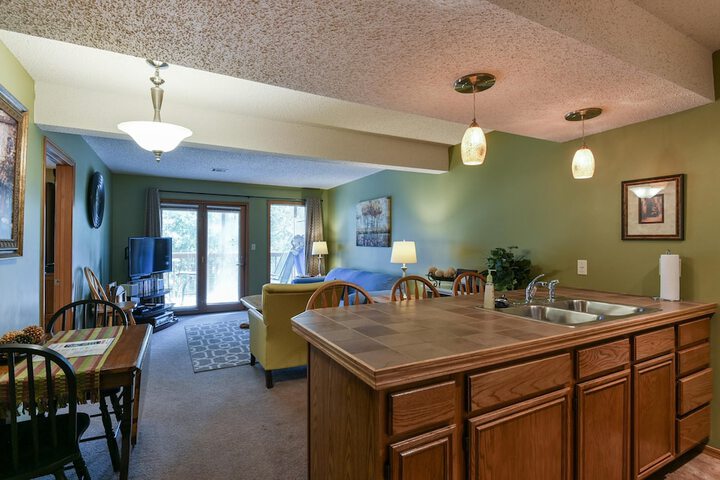 Wander INN at Notch - Great Outdoor Pools - Trails to Fishing - Family Friendly