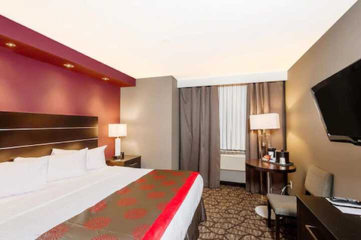 Room 5 of 21