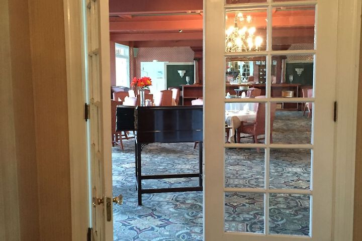 Columbia Gorge Hotel and Spa