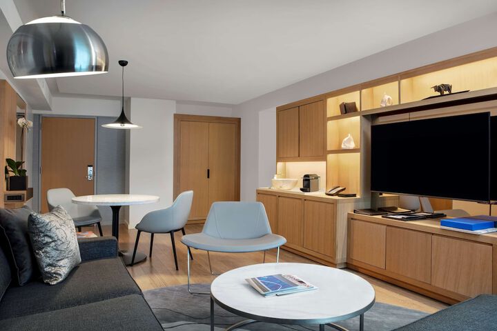 Room 45 of 111