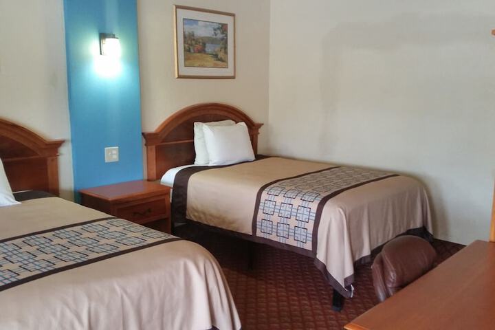Room 15 of 34