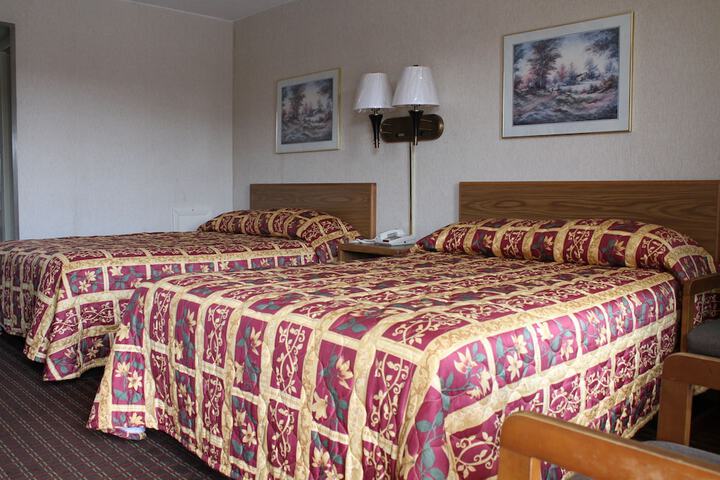 Room 43 of 46