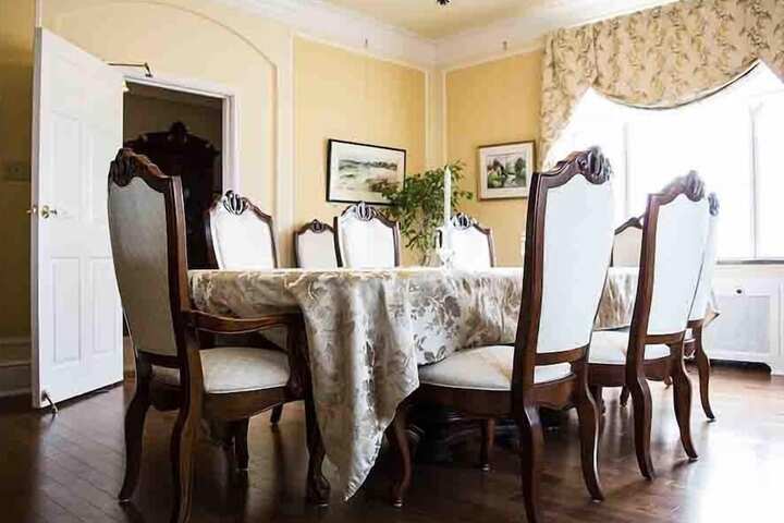 Dining 80 of 96