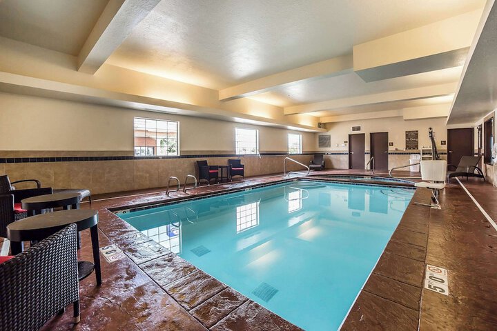 Pool 5 of 49