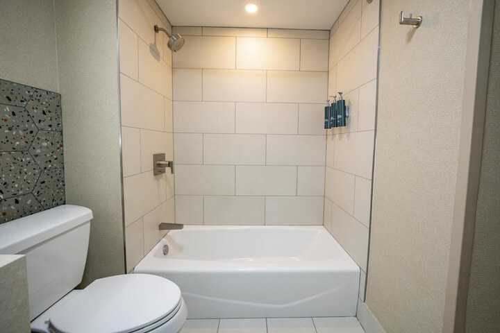 DoubleTree by Hilton Wilkes-Barre