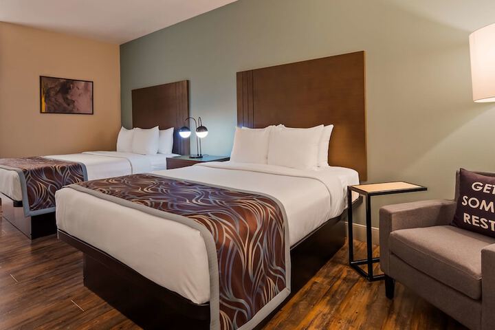 Best Western Plus New Barstow Inn & Suites