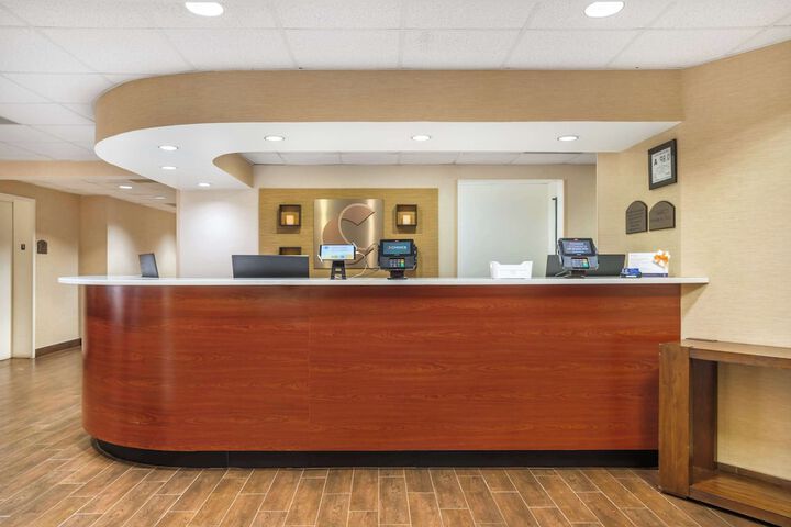 Comfort Inn & Suites Lake Norman