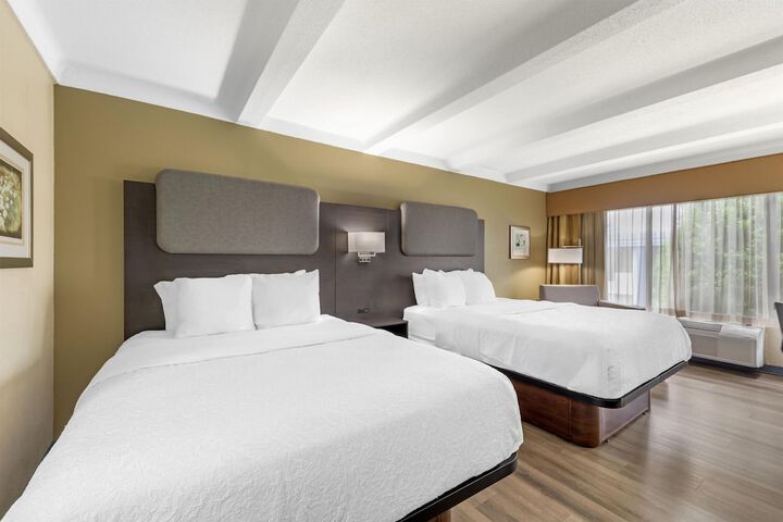 Best Western Plus Madison-Huntsville Hotel