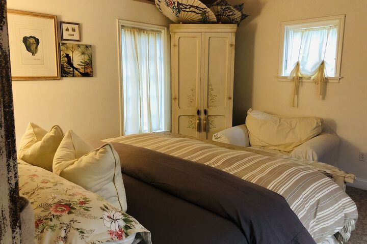 Room 54 of 105