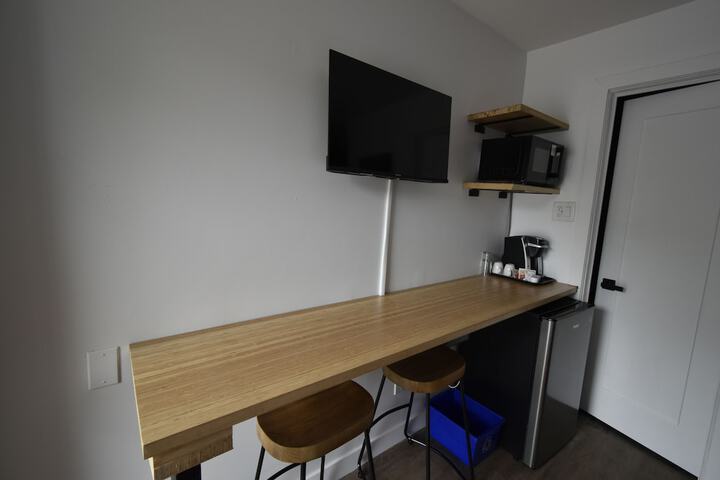 Room 14 of 33